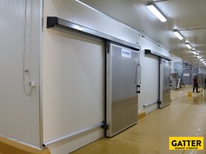 Cửa trượt kho lạnh nên lựa chọn lắp đặt khi nào? 1